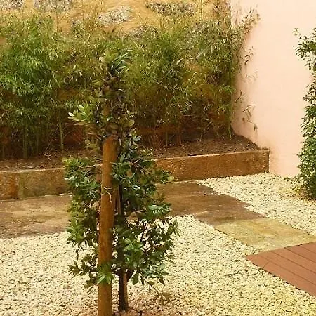 12 Short Term Apartment *