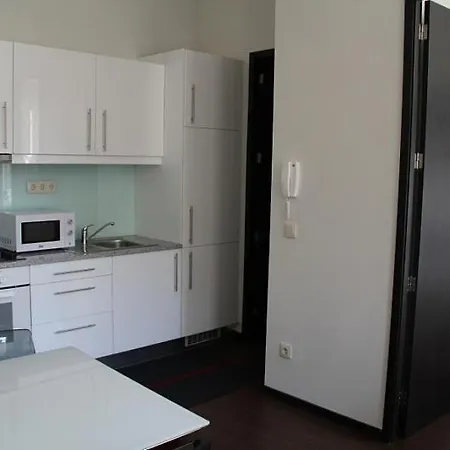 Apartment 12 Short Term