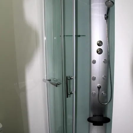 Apartment 12 Short Term