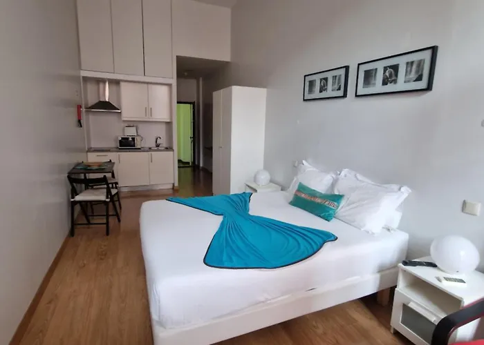 12 Short Term Apartman *