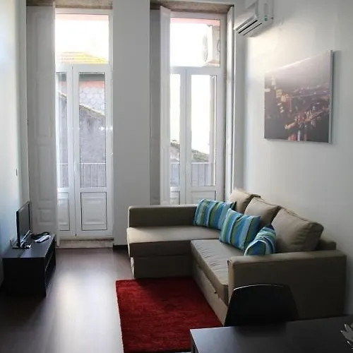 12 Short Term פורטו