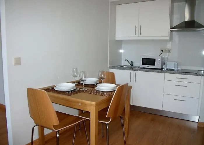 12 Short Term * פורטו